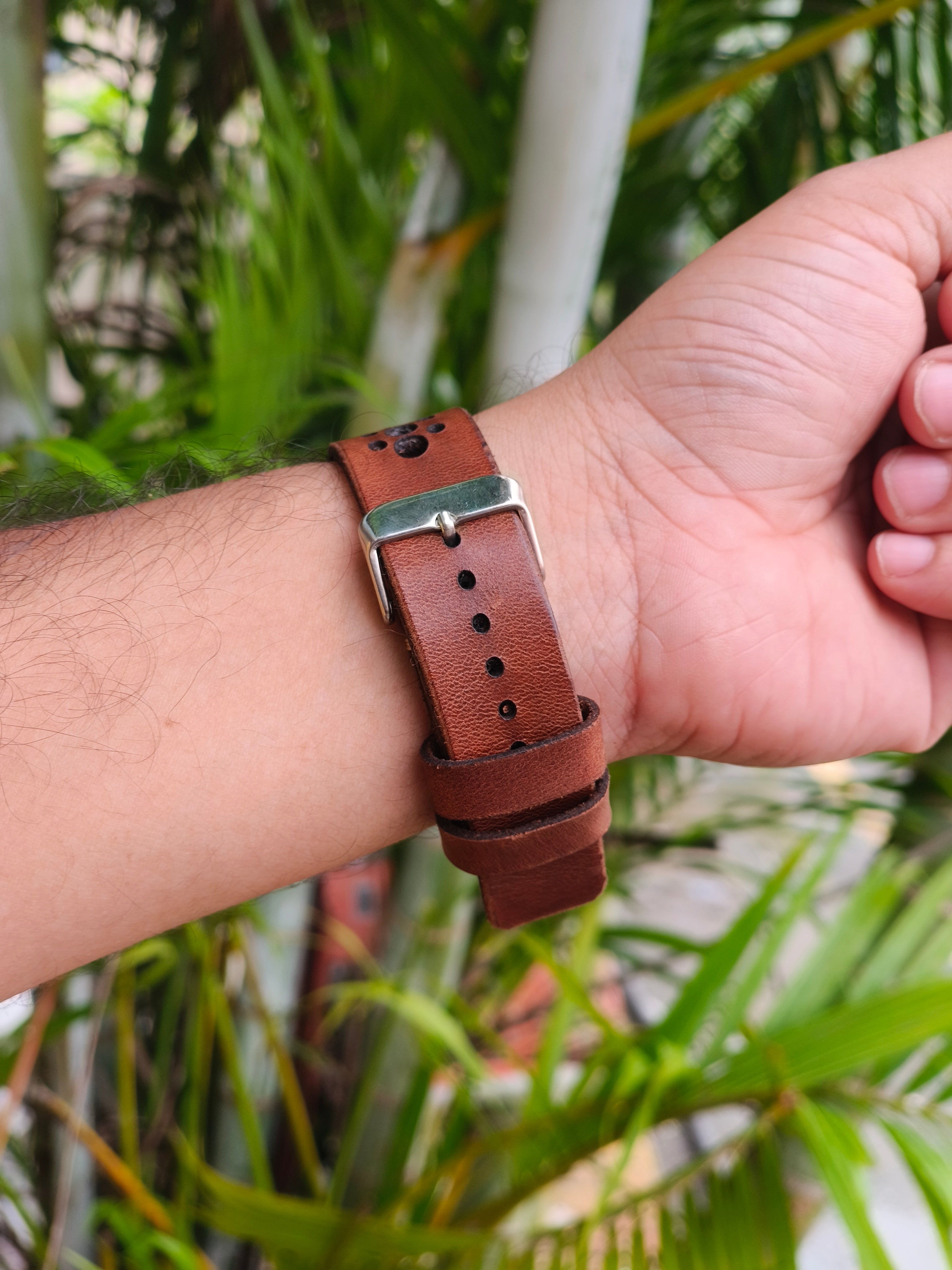 Zinoskins N-Band Premium Tan 100% Real Leather Strap Compatible for Apple Watch – Bold, Breezy & Premium