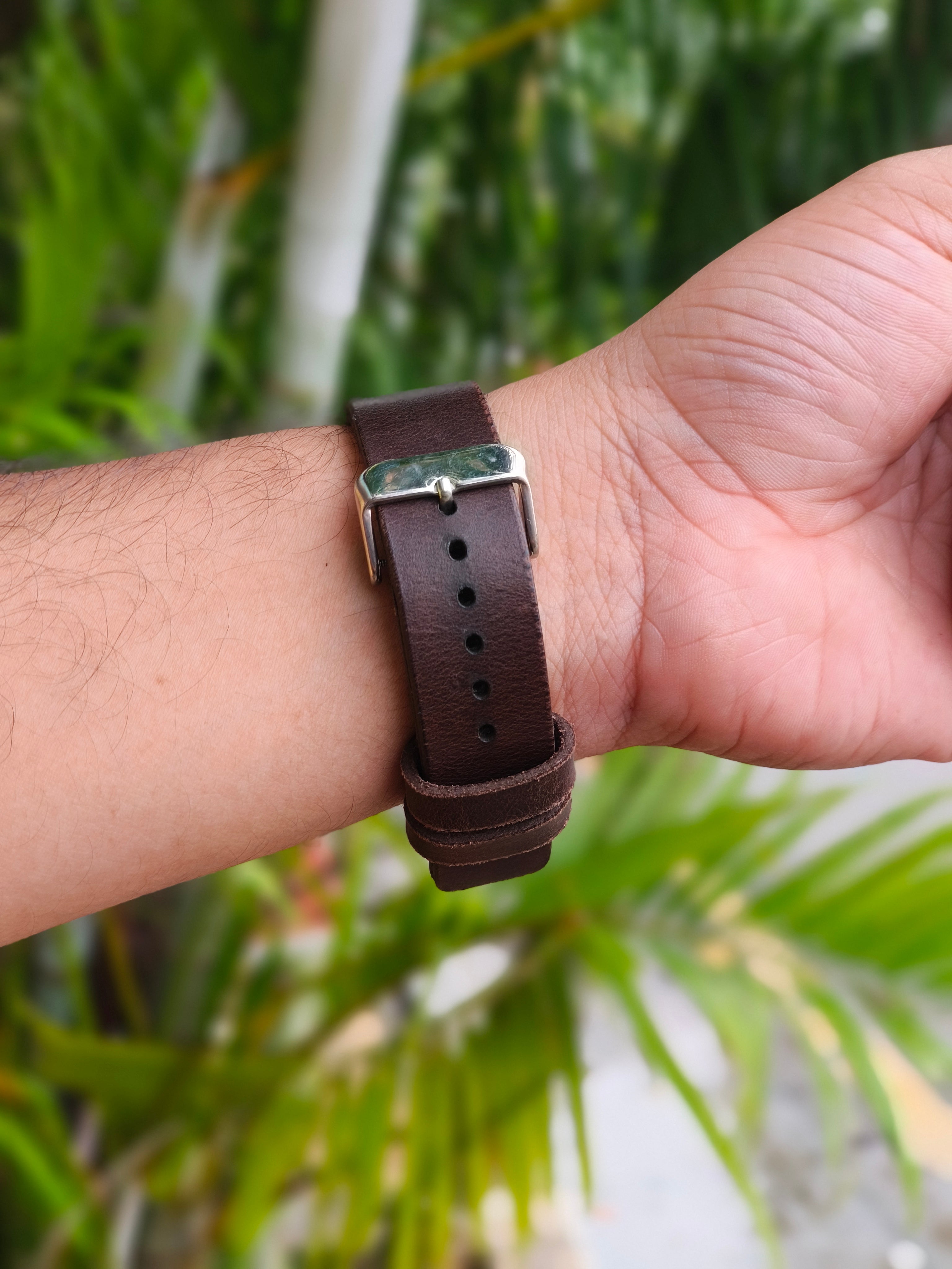 Zinoskins Minimal Premium Dark Brown 100% Real Leather Strap Compatible for Apple Watch – Classic, Clean, Confident